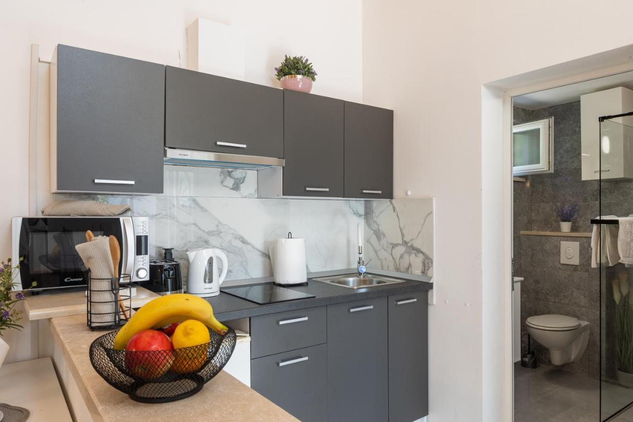 Apartments Roza Mlini Zewnętrze zdjęcie